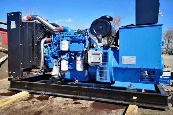 米兰官方端网站登录入口-米兰online(中国)机电一批柴油发电机组发往客户手中